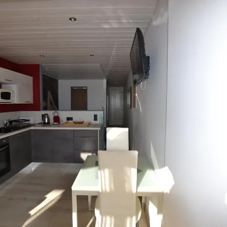 Apartament Naturiste 